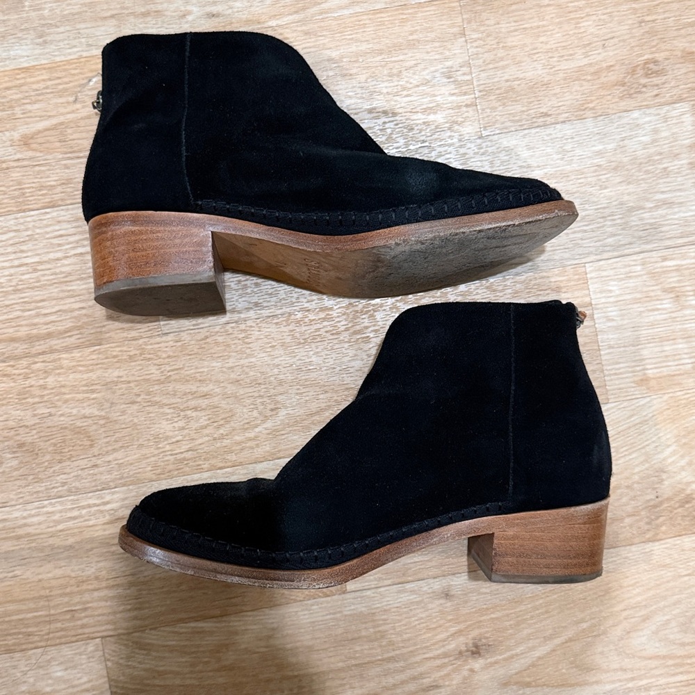 Soludos Venetian Bootie